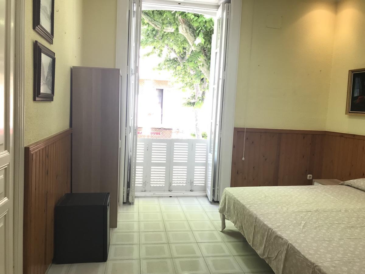 Hostal Marques De Campo เดเนีย ภายนอก รูปภาพ