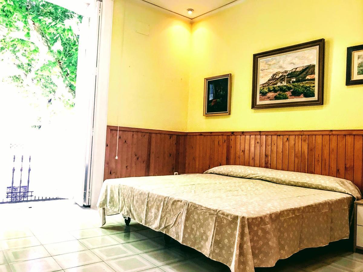 Hostal Marques De Campo เดเนีย ภายนอก รูปภาพ